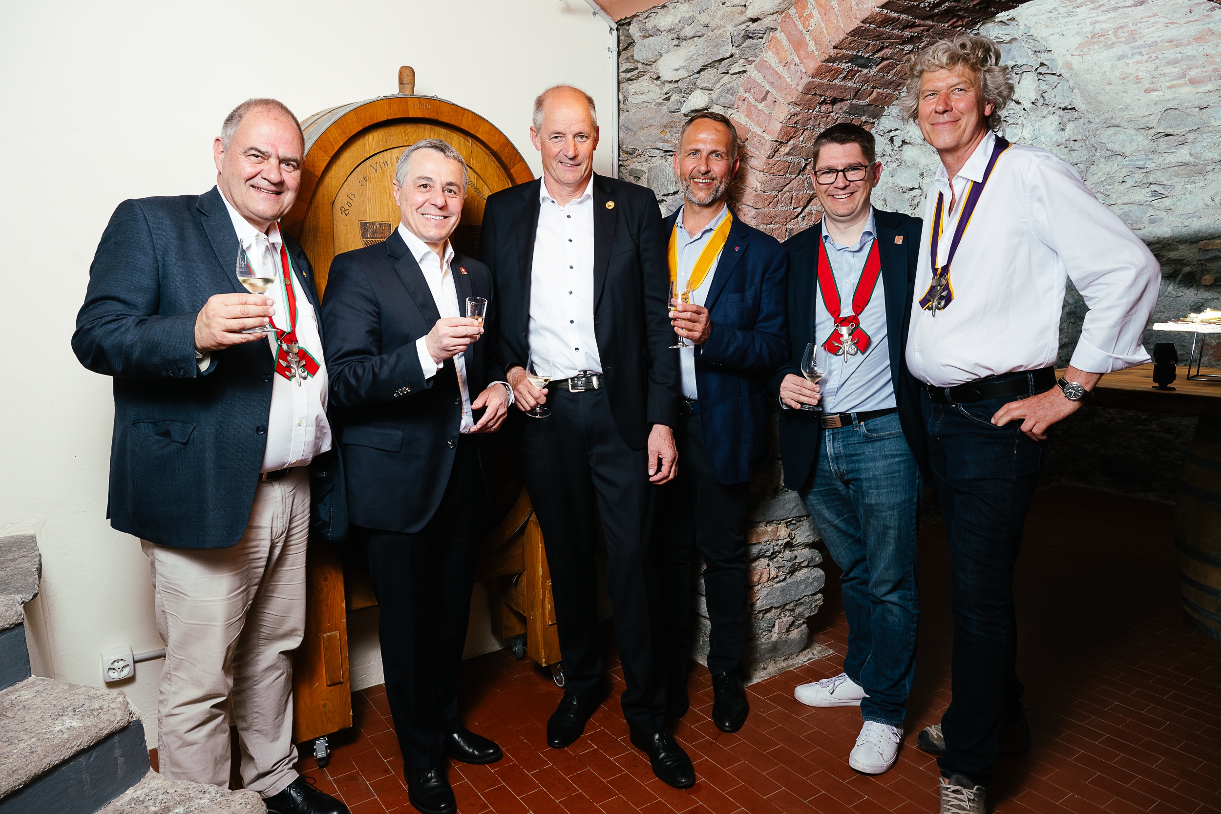Eric Loup, Ignazio Cassis, Jean-François Thuillard, Norman Gobbi, Nicolas Joss et Matteo Huber au Carnotzet Ticino, photo Romain Rochat